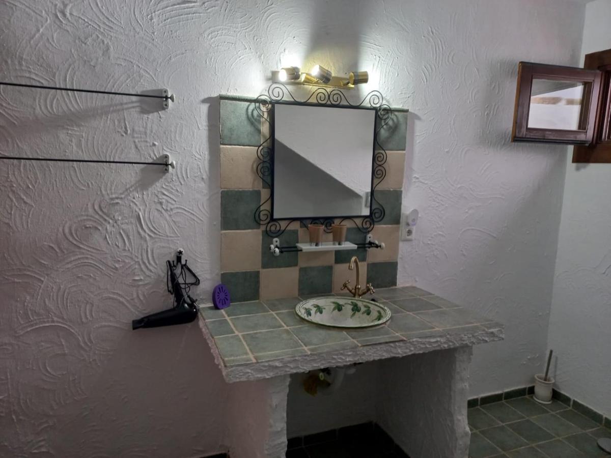 Huéscar Cuevas Barrio Las Santas מראה חיצוני תמונה