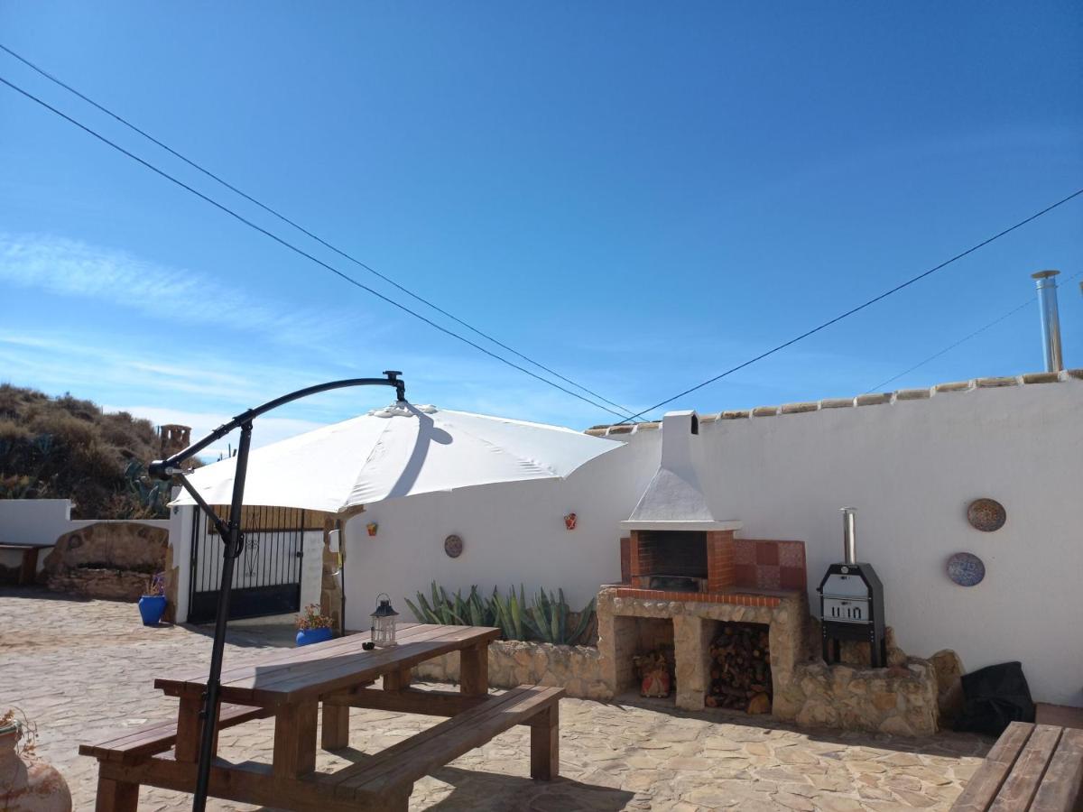 Huéscar Cuevas Barrio Las Santas מראה חיצוני תמונה